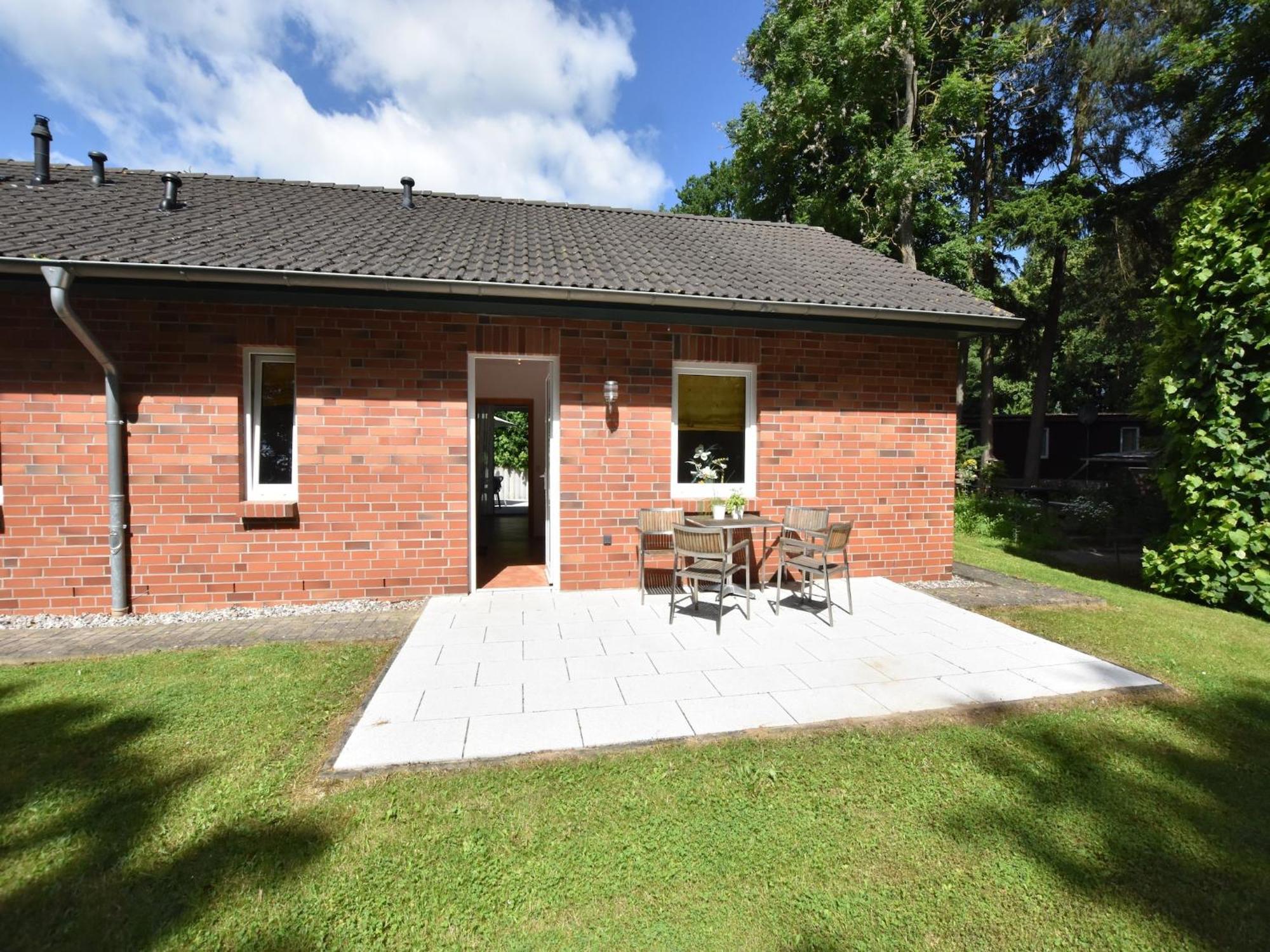 Farm Holiday Home In Damshagen With Garden クリュツ エクステリア 写真
